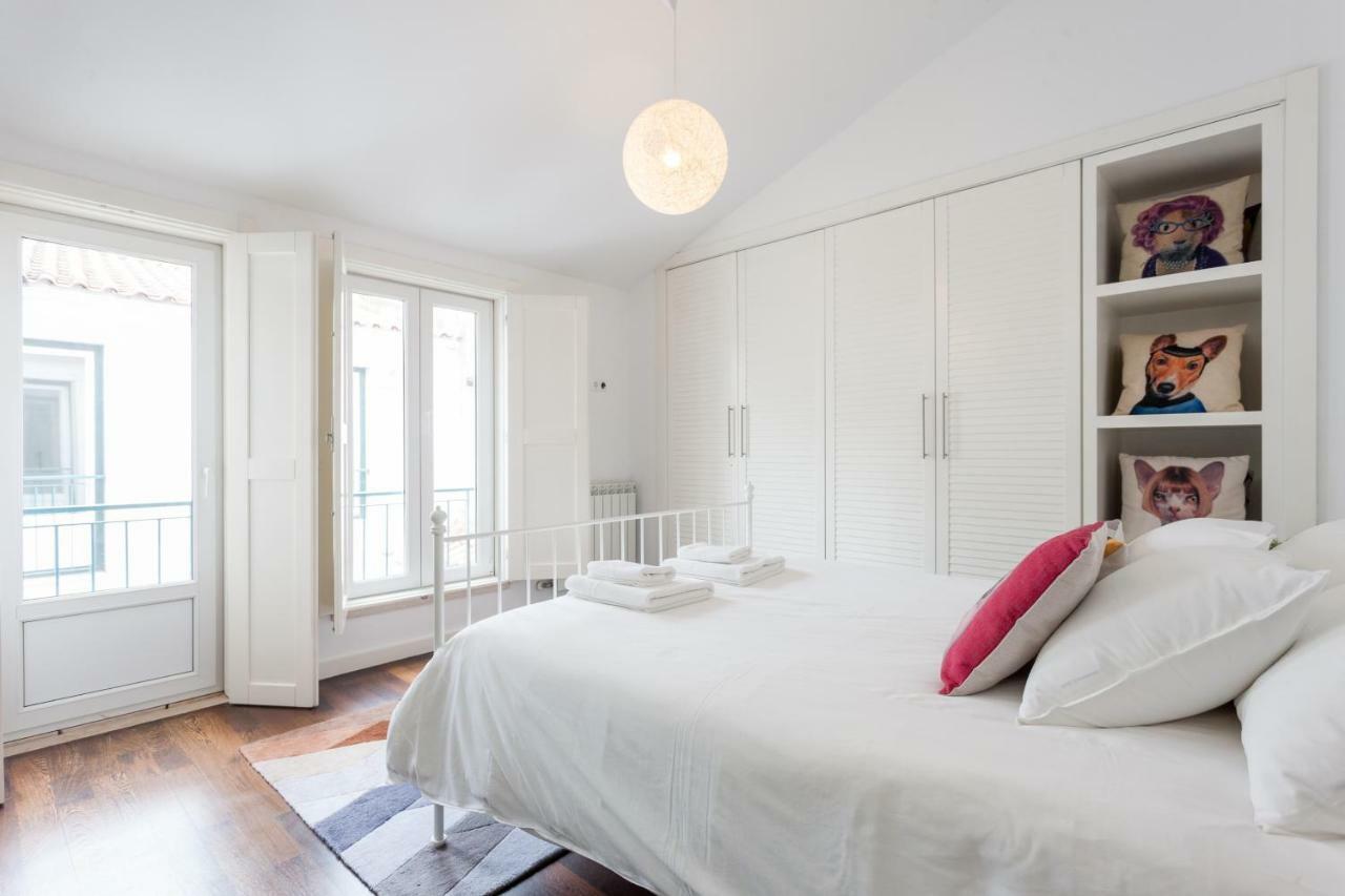 Explore Vibrant From A Designer Loft At Casa Da Barroca Appartamento